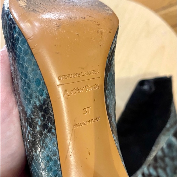 & Other Stories Leather Suede snake detail booties - Picture 5 of 6